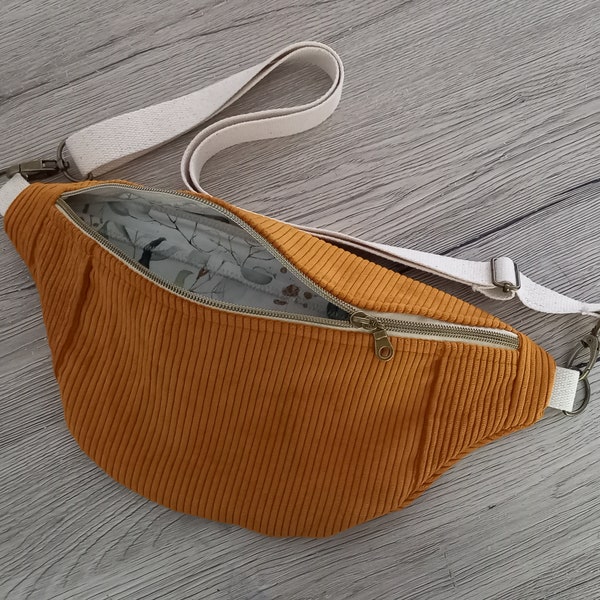 Personalisierbare Bauchtasche Cord Curry