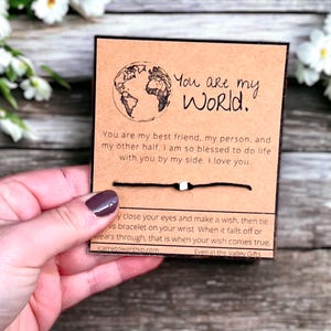 Eres mi mundo / Pulsera de deseos hecha a mano con cuentas / Joyas ajustables con cordón de cuerda / Viene con tarjeta / Novio Novia Día de San Valentín
