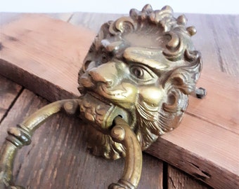 heurtoir de porte de lion en laiton vintage, stylisation de porte