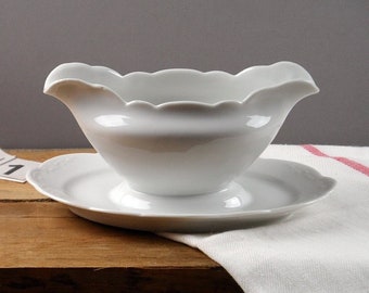 vieux bateau-sauce en porcelaine C.T.Altwasser Silésie, plat de sauce vintage, bateau-sauce du dîner, vieille tasse en porcelaine