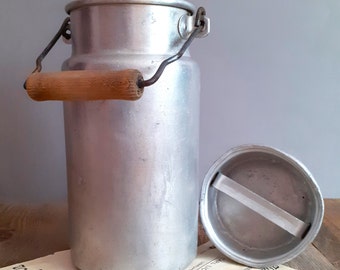 2L aluminum cana, vintage milk can, old milk container