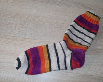 Sockenhexe " liebevoll "  selbst gestrickte Socken Gr. 36 / 37