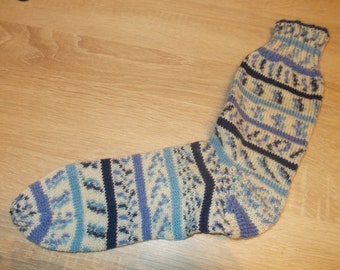 Sockenhexe "liebevoll" selbst gestrickte Socken Gr. 42 / 43