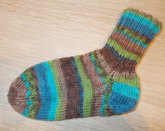 Sockenhexe "liebevoll" selbst gestrickte  " warme " Kinder Socken Gr. 25 / 26