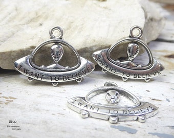 10x Anhänger Charm UFO MIT ALIEN - 30x23mm - #1229