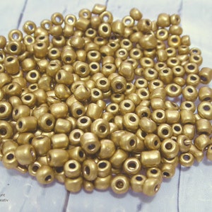 50g 52,00EUR/kg Rocailles metallic 6/0 4mm verschiedene Farben 1467 altgold