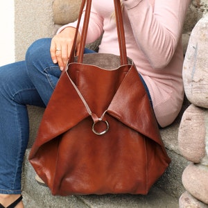 Große COGNAC Leder TOTE Tasche, Weekender übergroße Tasche, Slouchy Tote Geldbörse, weiche Ledertasche, jeden Tag Tasche, Frauen Ledertasche Bild 4