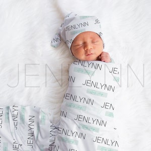 Stretch Jersey Decke mit geknotetem Hut auf Baby Mockup #JZ13, weisses Swaddle Mockup auf Baby, geknoteter Hut Mockup, Jersey Stretch Decke Mocku