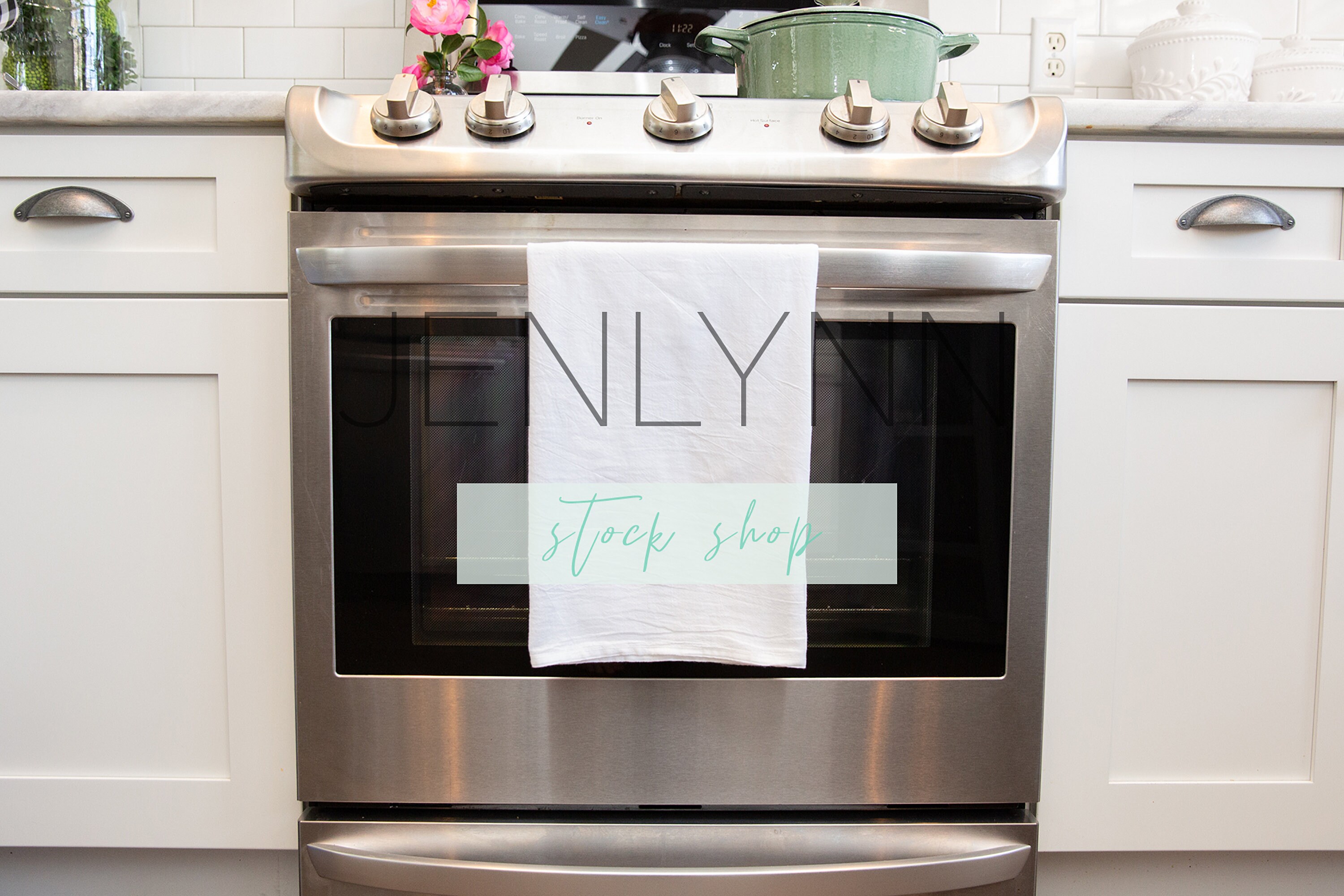 Download White Kitchen Towel Mockup 1 Flour Sack Towel Mockup Tea ...