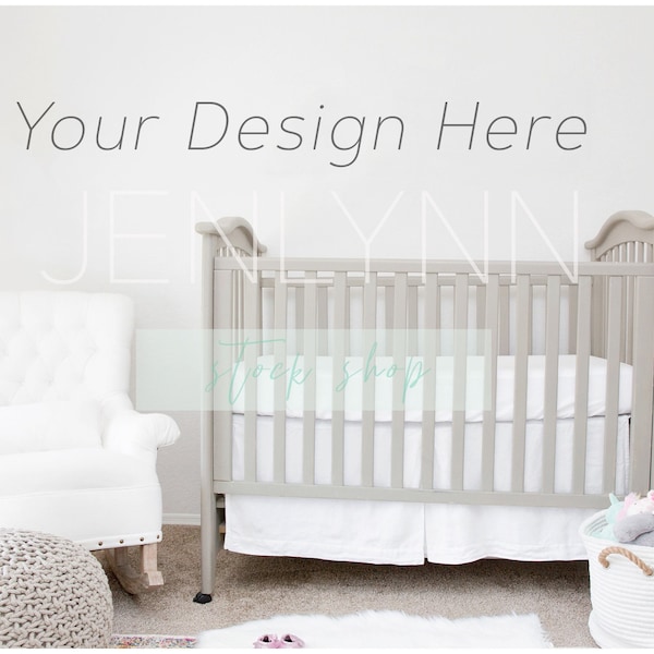 Maqueta de habitación infantil: Foto de stock con estilo y pared en blanco (producto digital)
