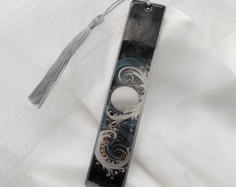 Bookmark made of transparent epoxy resin - fantasy motif