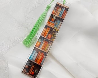 Bookmark made of transparent epoxy resin - book motif