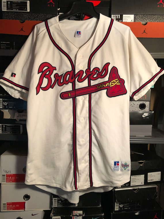 atlanta braves white t shirt