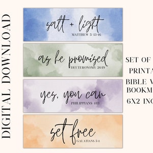 Peut inclure: Ensemble de quatre marque-pages bibliques imprimables avec des arrière-plans aquarelle. Les versets sont "sel + lumière" (Matthieu 5:13-16), "comme il l'a promis" (Deutéronome 26:19), "oui, vous pouvez" (Philippiens 4:13), et "libérez-vous" (Galates 5:4). Chaque marque-page mesure 15,24 cm sur 5,08 cm.