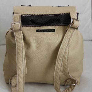 Kinderrucksack LederBeige Bunte Sterne Bild 3