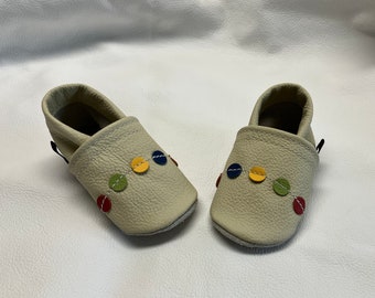 Krabbelschuhe*Bunte Pünktchen*