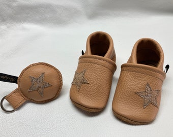 Chaussures rampantes « starlette"Gr.20 + porte-clés rond avec astérisque « pièce unique »