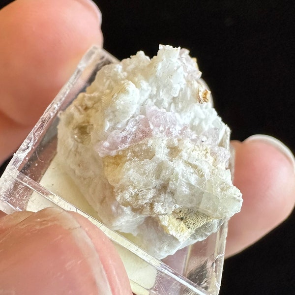 Rose Quartz Crystals with Albite and Montebrasite - Micromount Crystal - Plumbago Mountain, Newry, Maine