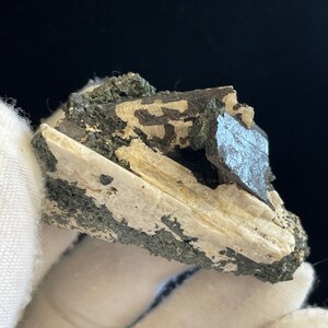 Titanite on Albite Psuedomorph after Scapolite - Crystal Cluster - Quebec, Canada