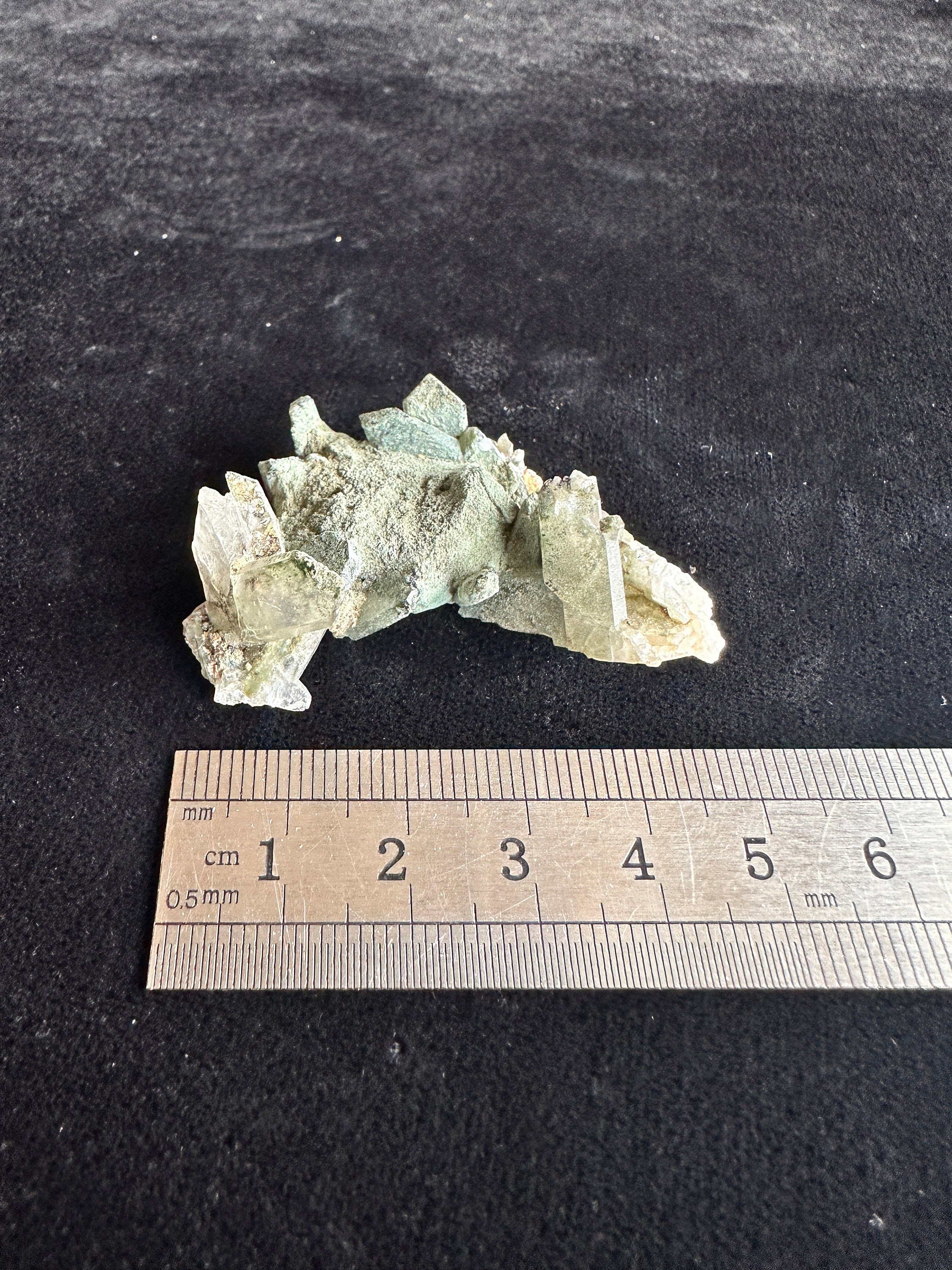 Japan Law Twin Quartz - Crystal Cluster - San Pedro