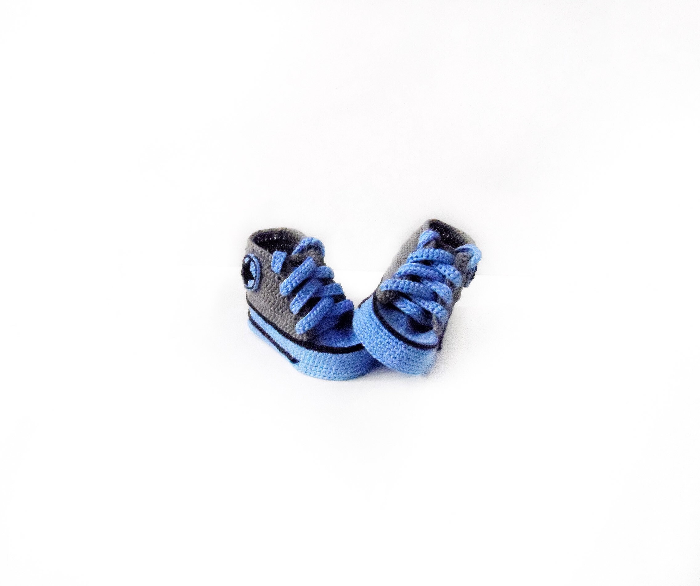 newborn baby boy converse