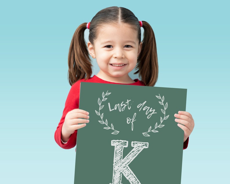 Last Day of School Chalkboard Photo Prop Printable Sign, Reusable Chalk ...