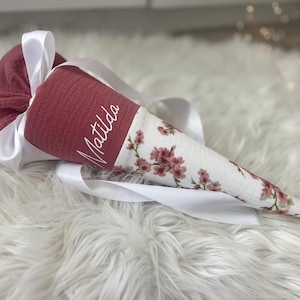 Sac pour frère ou sœur Sac de maternelle Sac d'école Petit sac en mousseline en tissu cousu avec le nom de la fille