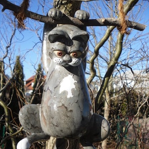 Katze Keramik grau getigert, hängend frostsicher Gartendeko