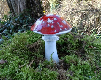 Fly agaric red made of ceramic, frost-proof, unique, mushroom garden decoration height 15 cm