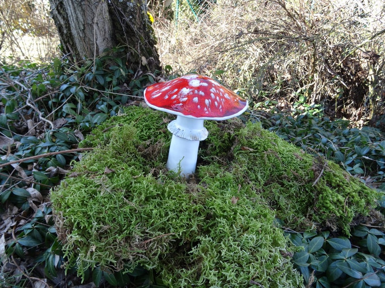 Fliegenpilz rot aus Keramik, frostsicher, Unikat, Pilz Gartendeko Höhe 20 cm Bild 4