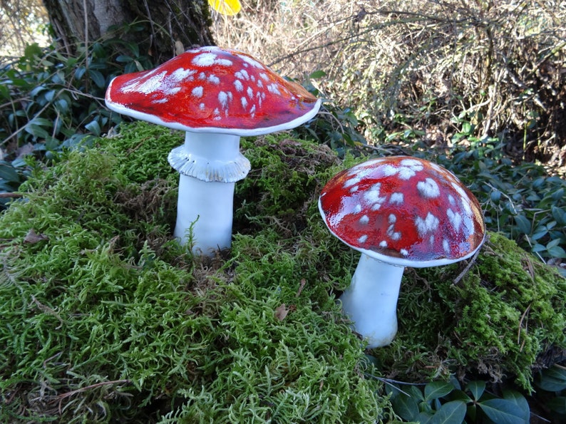 Fliegenpilz rot aus Keramik, frostsicher, Unikat, Pilz Gartendeko Höhe 20 cm Bild 5