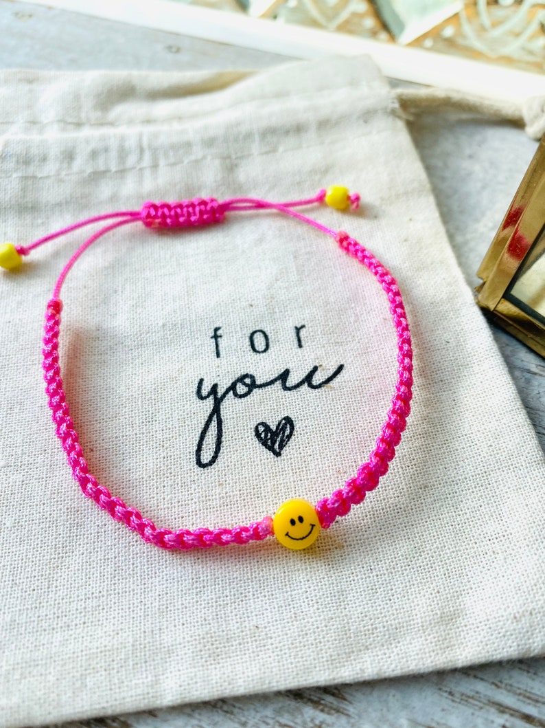 Armband Smiley Makramee Bild 2