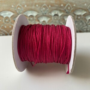 10m Makramee Band 0,7mm 0,20EUR/m bordeaux rot Makramee garn Schmuckband Bild 1