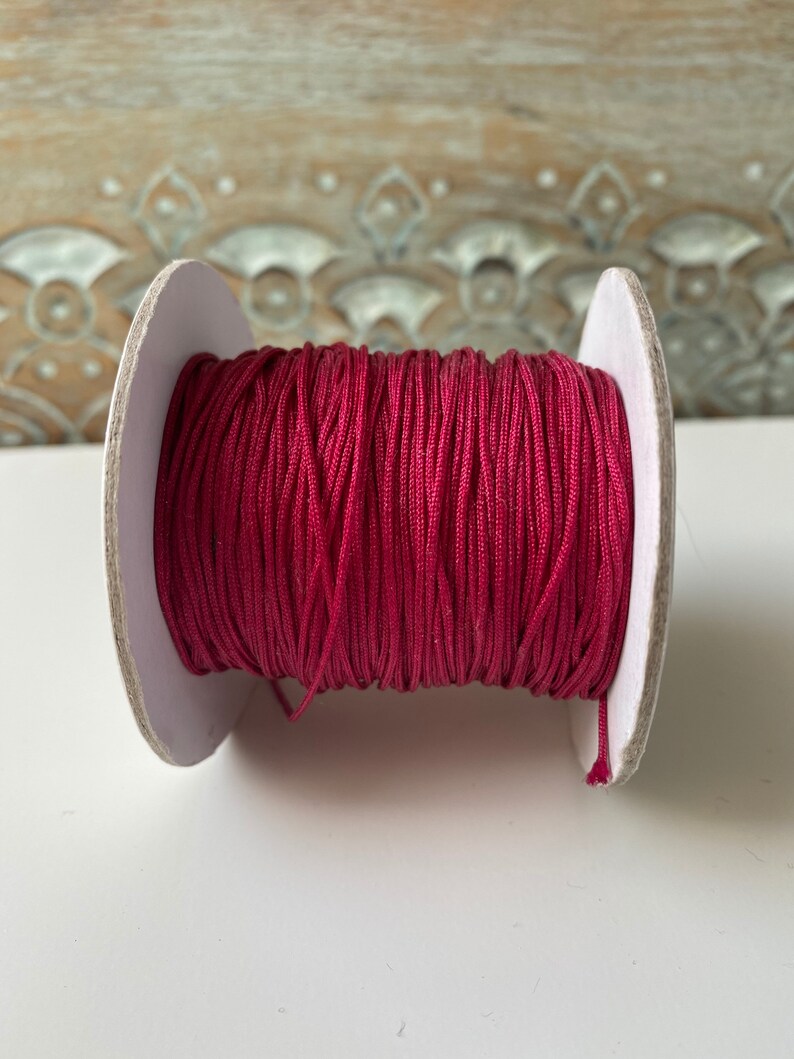 10m Makramee Band 0,7mm 0,20EUR/m bordeaux rot Makramee garn Schmuckband Bild 1