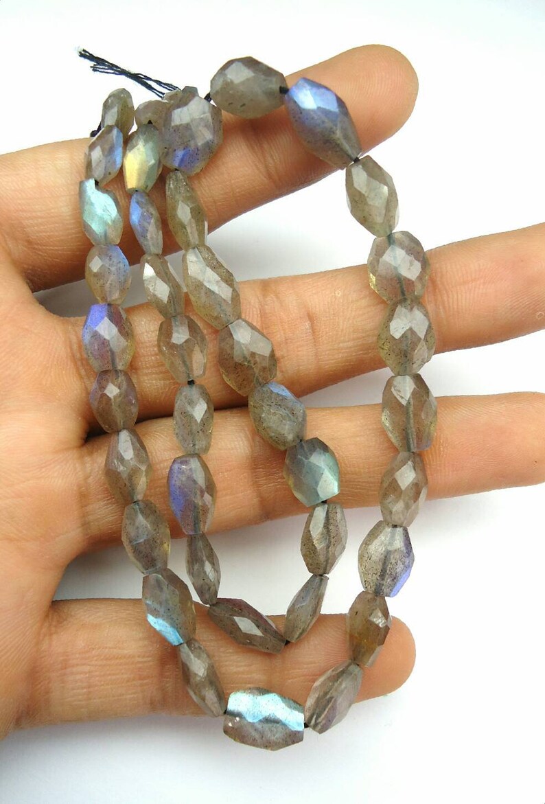 40beads. 15Strand b941 7\u00d78-9\u00d711mm Labradorite Fancy Shape Natural Labradorite Faceted Nuggets Beads
