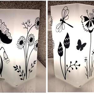 Plotterdatei 
 Blumen Frühling Schmetterling Libelle Sofortdownload svg png jpg dxf Clipart Vektorgrafik