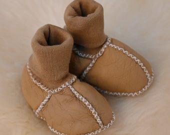 Baby lambskin walking shoes with knitted cuff, crawling shoes, baby shoes - beige