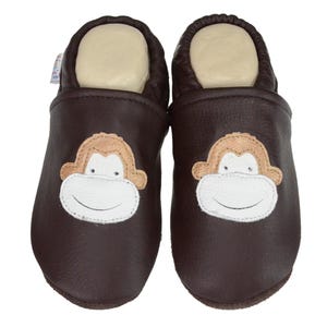 Liya&#39;s leather slippers, crawling shoes, slippers - #581 monkey in reddish brown