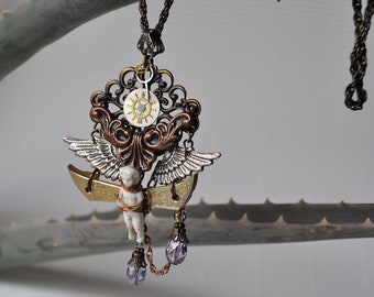 Collier collier steampunk collier 'ange dans le cas de la porcelaine de poupée rouage dans les particules de montres baisses cadran en bronze