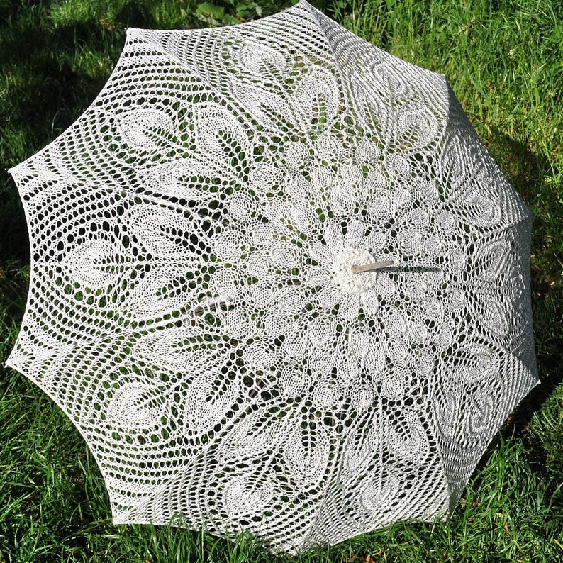 Parasol cream strolling umbrella victorian bride hand knitted lace wedding umbrella UNIKAT vintage image 2