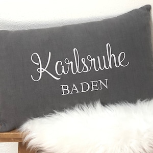 Pillow &quot;favorite city or country&quot; embroidered linen