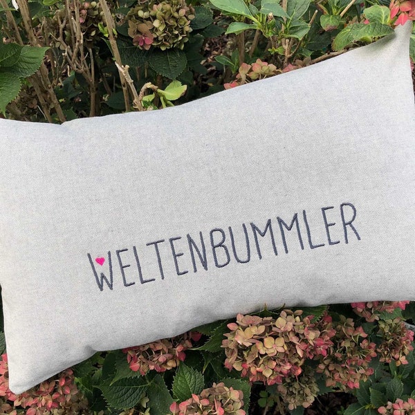 Kissen "Weltenbummler" bestickt