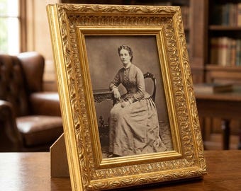 Wooden ornament picture frame Valencia, gold, freestanding photo frame, picture frame with stand, portrait frame, with real glass, baroque frame