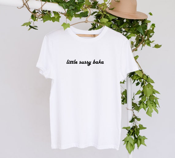  Such a Sussy Baka Meme Long Sleeve T-Shirt : Clothing, Shoes &  Jewelry