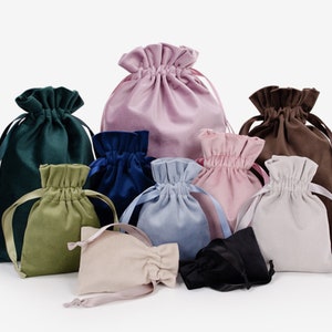 Confezione da 2 sacchetti in velluto di alta qualità, sacchetti in tessuto per regali nelle misure immagine 1