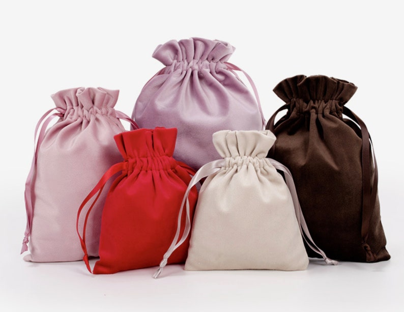 Pack of 2 high-quality velvet bags, fabric bags for gifts in sizes image 2