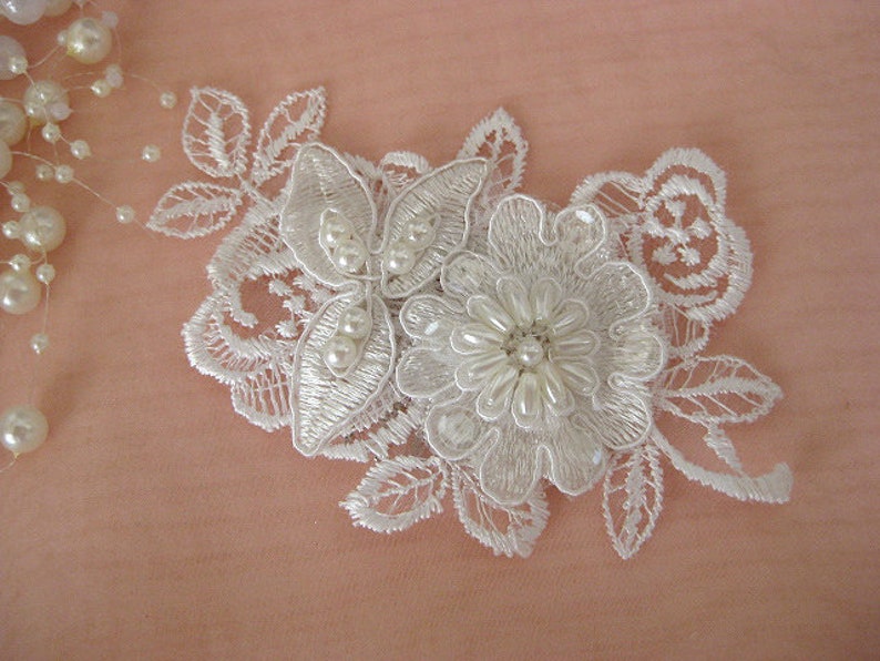 UNIKAT 3D Bride Hair Jewelry Cream White vintage style lace beads