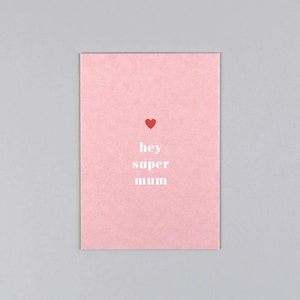 Postkarte, Grußkarte, Holzschliffpappe, Herz, hey super mum, Mama // Postkarte Tessa Mum