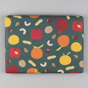Gift wrapping paper, sheet, 50 x 70 cm, Christmas, nuts, tangerines // Gift wrapping paper sheet - Walter Nuss