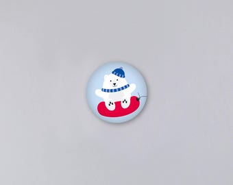 Magnet, Weihnachten, Peter Eisbär, Polar bear, Schlittenfahren, rund, Button // Magnet Mini Peter Eisbär Schlittenfahren